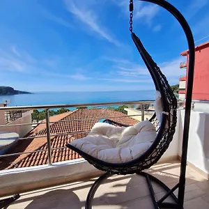 28 Apartahotel