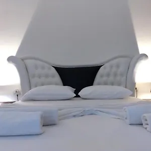 Hotel Artur, Himarë